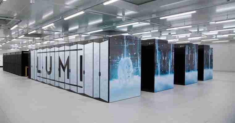 Deep dive into the building of the LUMI data center