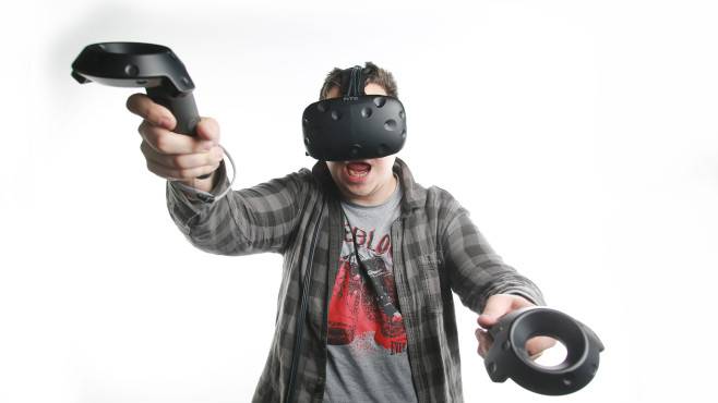 HTC Vive im Praxis-Test: Die Zukunft vor Augen!